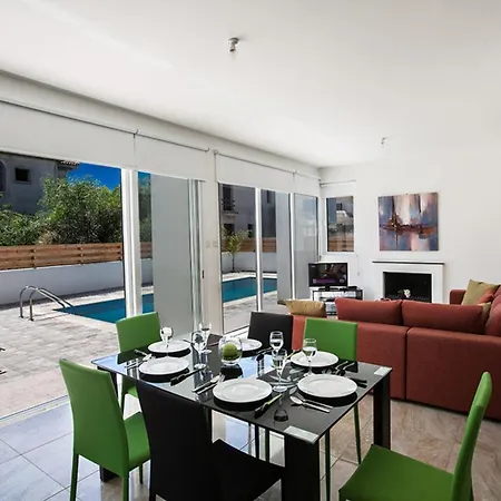 Beautiful With Private Pool 1295 Villa Paralimni