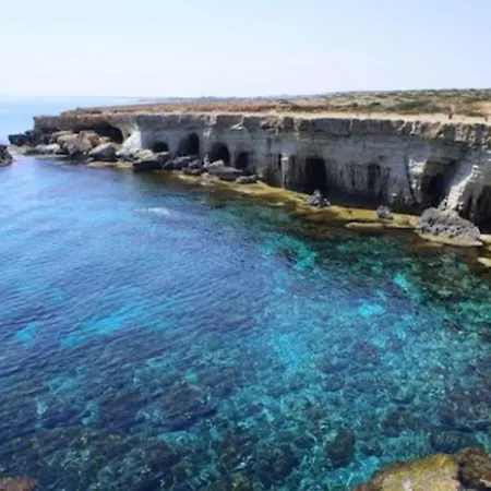 Beautiful With Private Pool 1295 Paralimni
