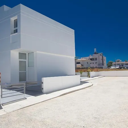 Beautiful With Private Pool 1295 빌라 파라림니