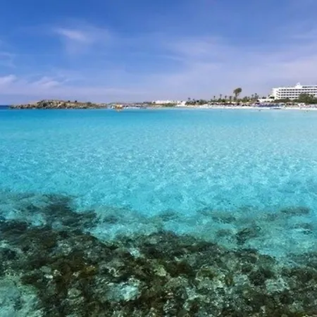Beautiful With Private Pool 1295